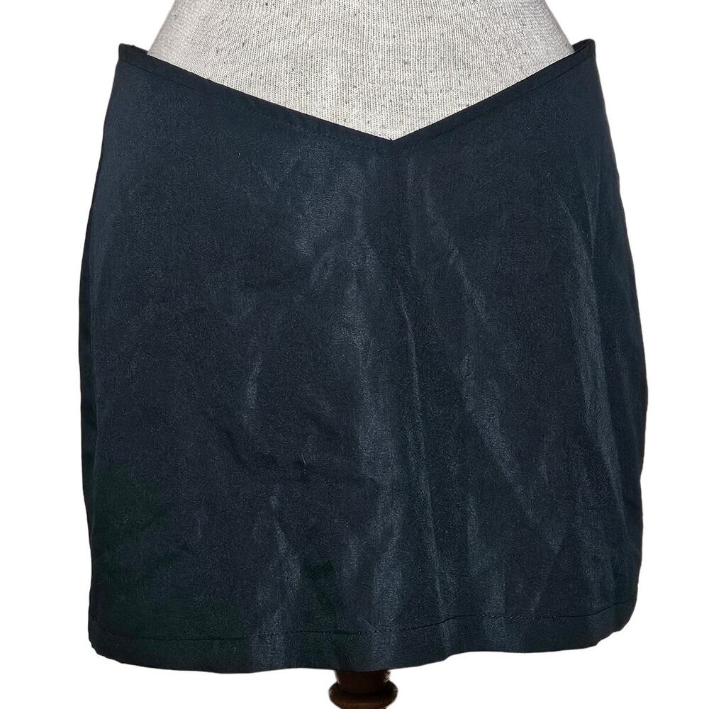 Woven V Front Waist Micro Mini Skirt Size 8 New with Tag